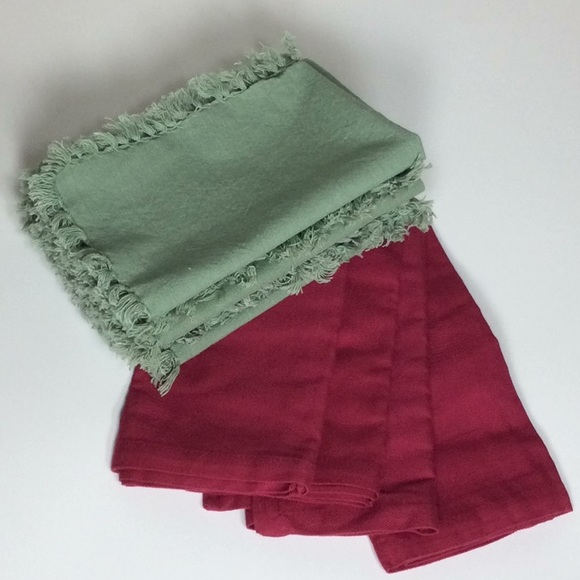 Eight Cloth Napkins - Picture 2 of 6